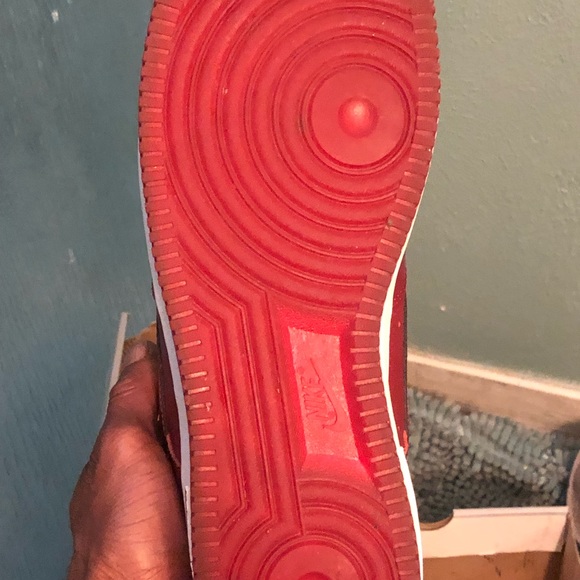 **RARE** NIKE AIR FORCE 1 07' TEAM RED MENS SIZE 12 NEW IN BOX!!! - Picture 10 of 16